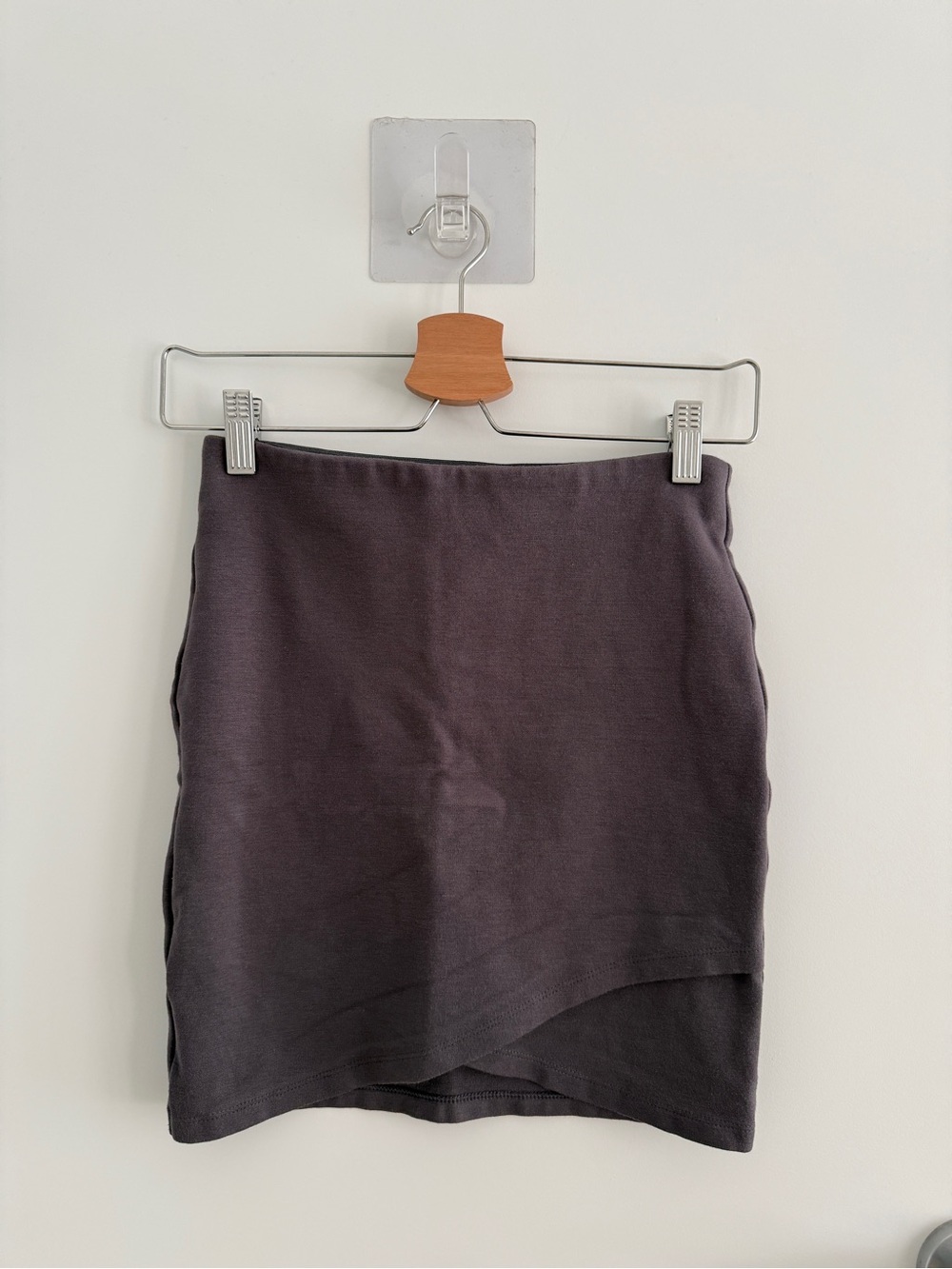 Aritzia Sunday Best Grey Skirt
